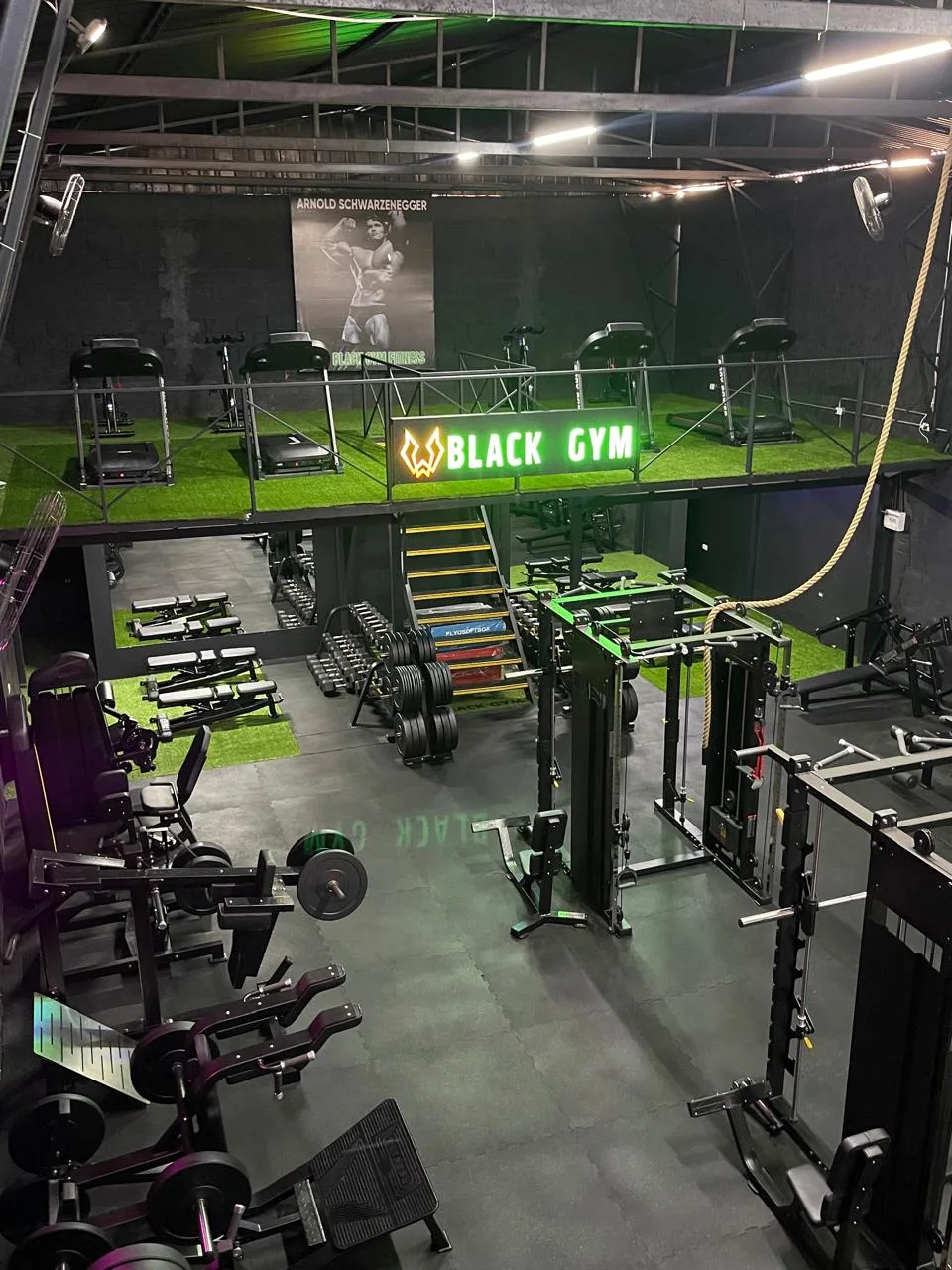 Foto 2 de la galería de Black Gym
